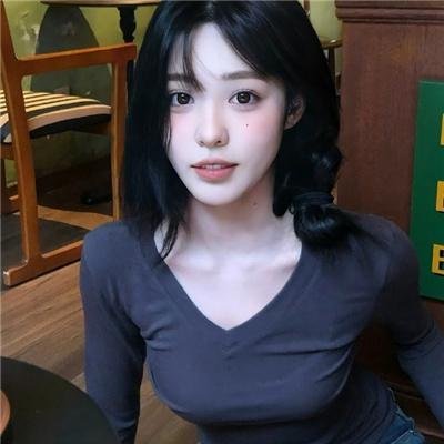 黑影窥窗